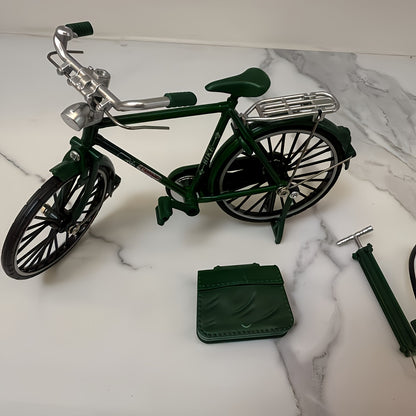 Retro metal bicycle model kit