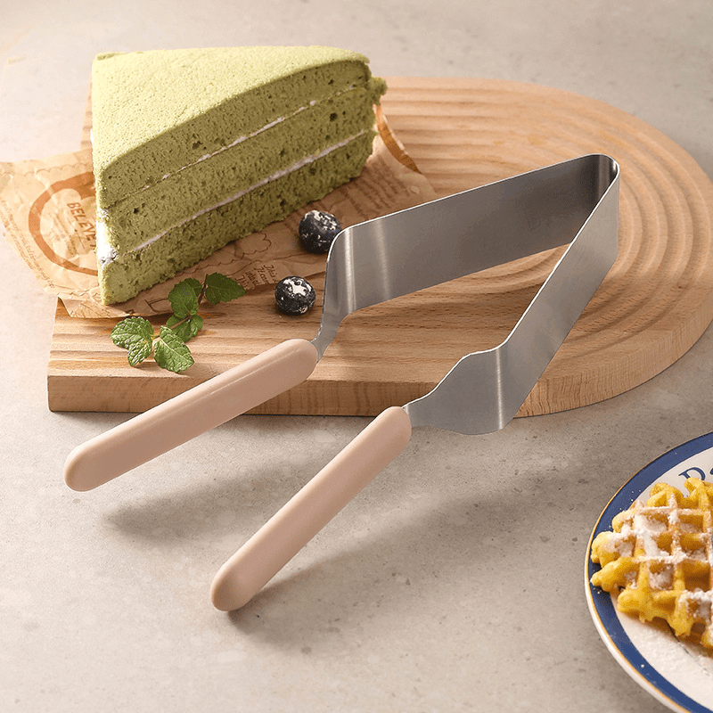 Stainless steel cake slicer