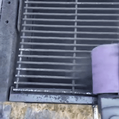 Cordless rechargeable electric barbecue brush